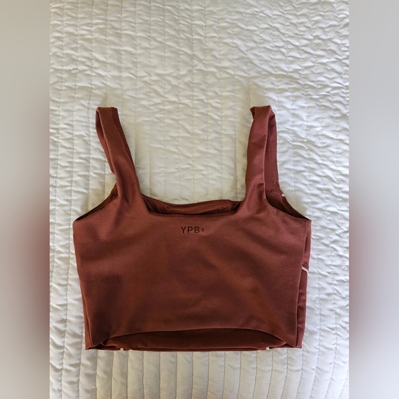 Abercrombie & Fitch, Size Medium, Workout Top - Picture 2 of 3
